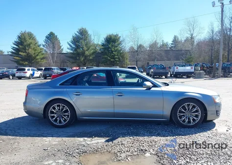 2012 Audi A8 4.2 z USA, uszkodzony, nr VIN WAUAVAFDXCN021335
